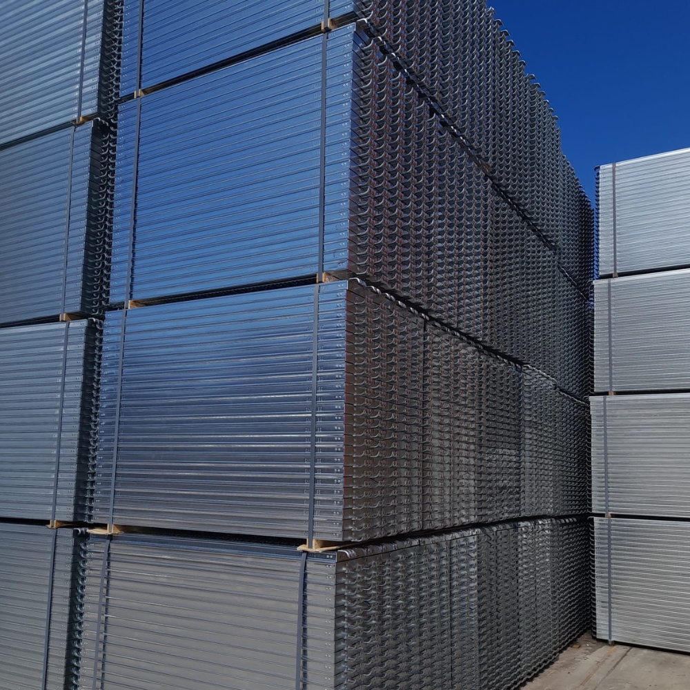 Podină Zincată pentru Schelă 180 x 50 Podina Zincata pentru Schela 180 x 50 1